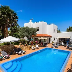 https://new-villa-blanca-santa-eulalia.balearic-islands.net